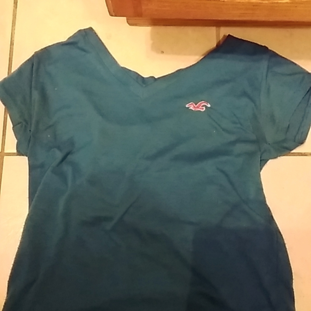 It's a kid shirt